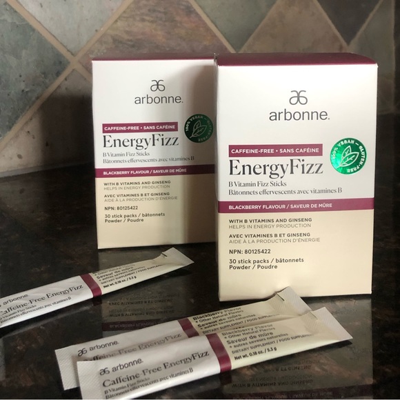 Caffeine-free blackberry Arbonne fizz - Picture 2 of 3